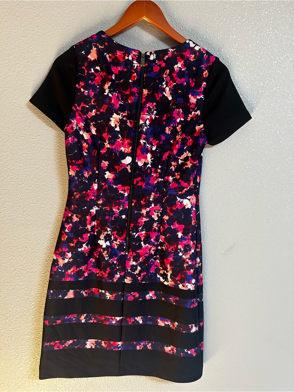 Vince Camuto Black Sheath Dress with Magenta Floral Print - Picture 3 of 5